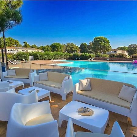 Fiori Di Cala Rossa Residence Hoteliere Леччи Екстериор снимка