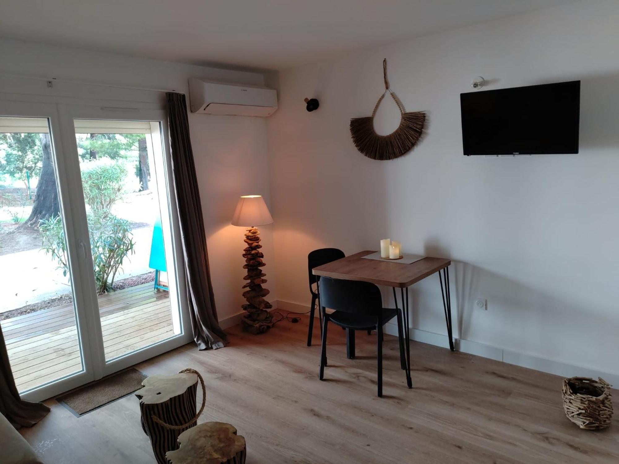 Fiori Di Cala Rossa Residence Hoteliere Леччи Екстериор снимка