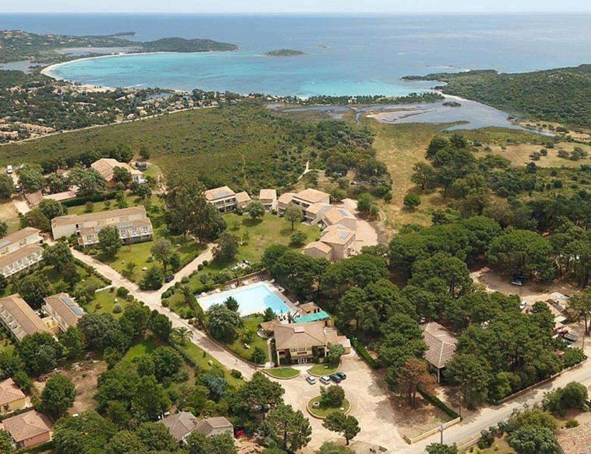 Fiori Di Cala Rossa Residence Hoteliere Леччи Екстериор снимка