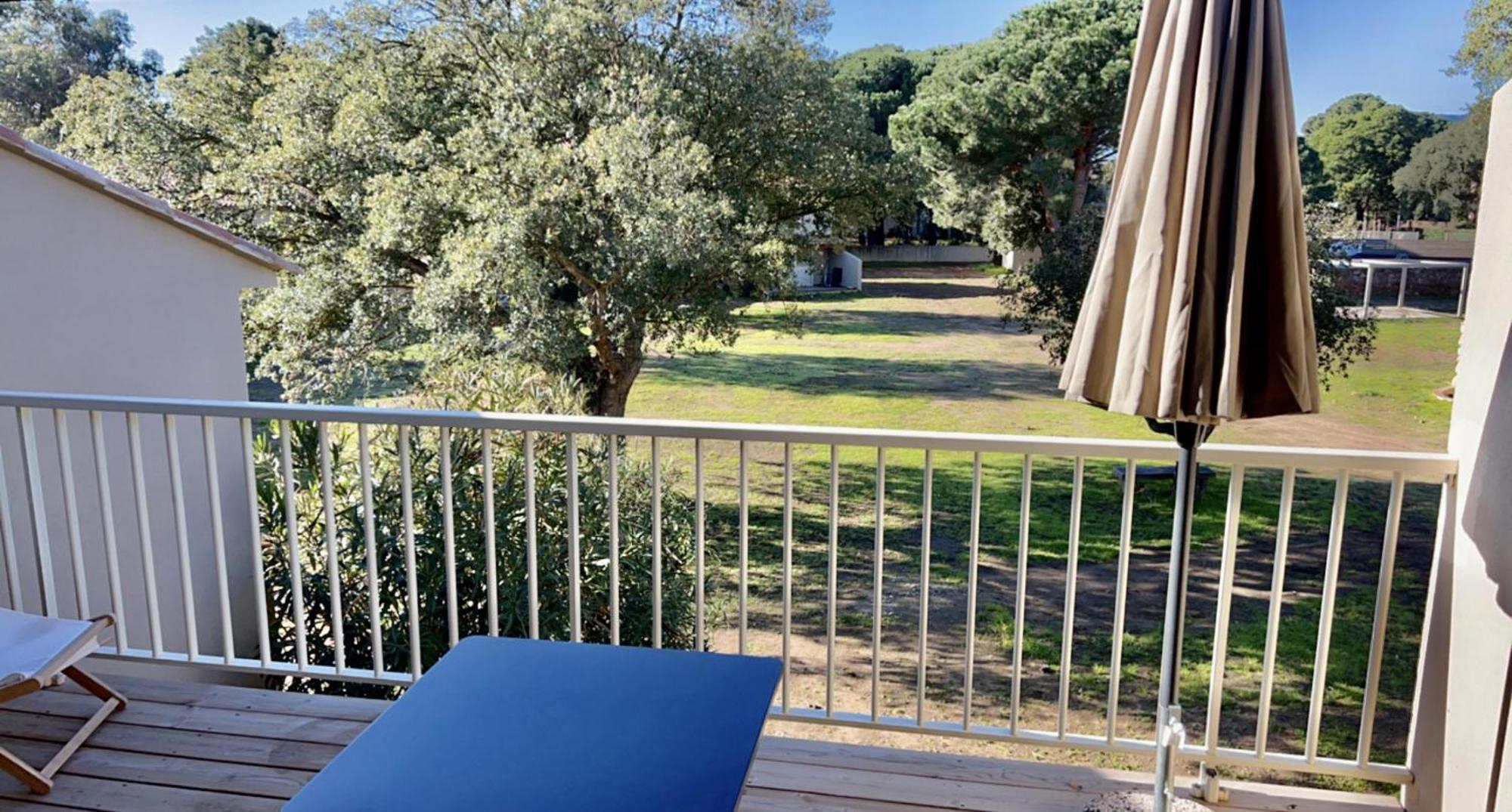 Fiori Di Cala Rossa Residence Hoteliere Леччи Екстериор снимка