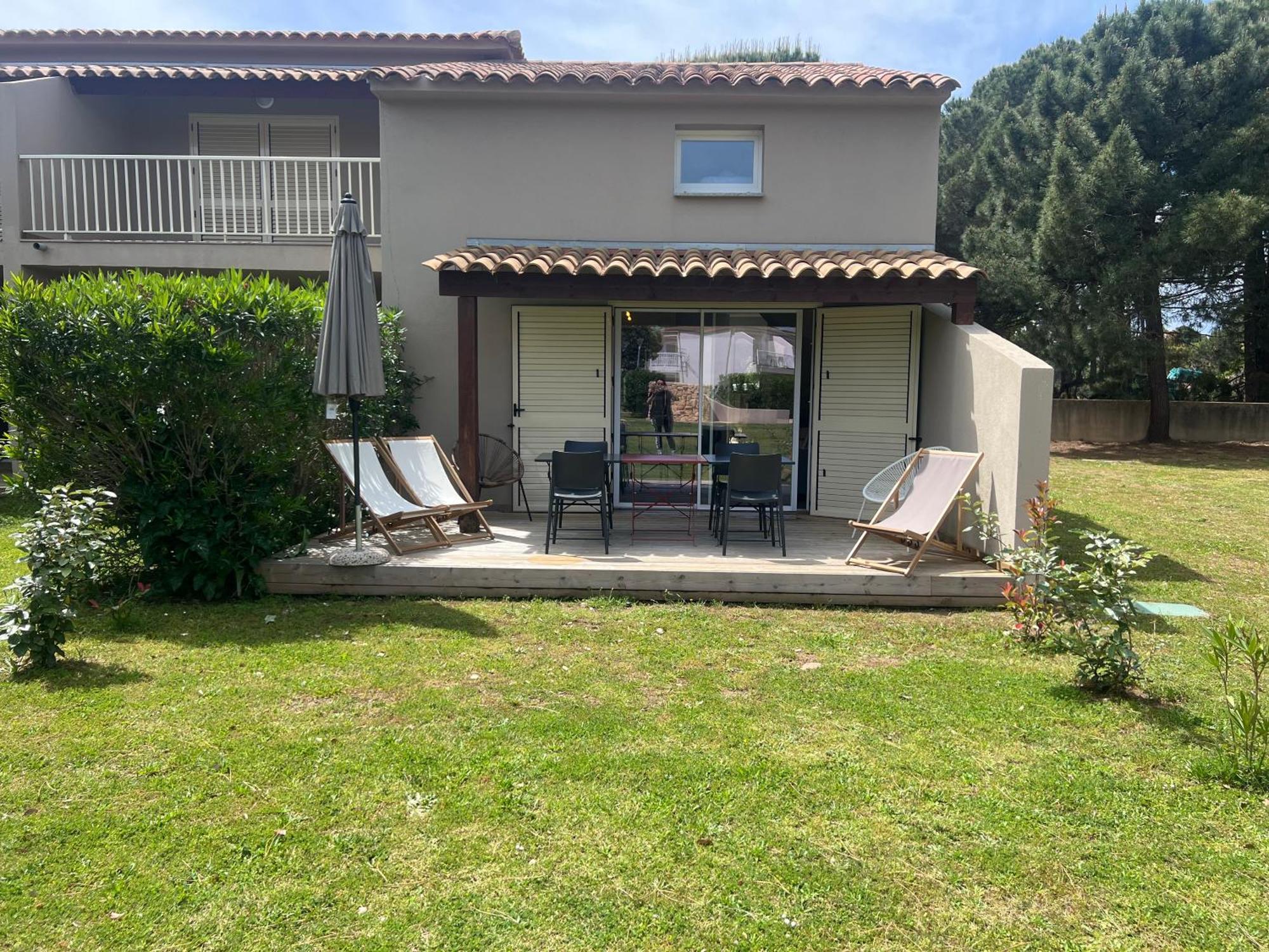 Fiori Di Cala Rossa Residence Hoteliere Леччи Екстериор снимка