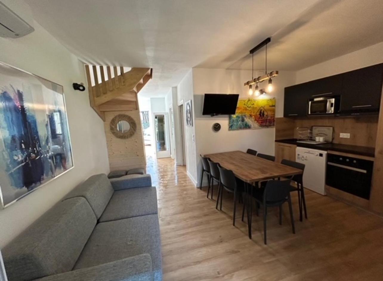 Fiori Di Cala Rossa Residence Hoteliere Леччи Екстериор снимка