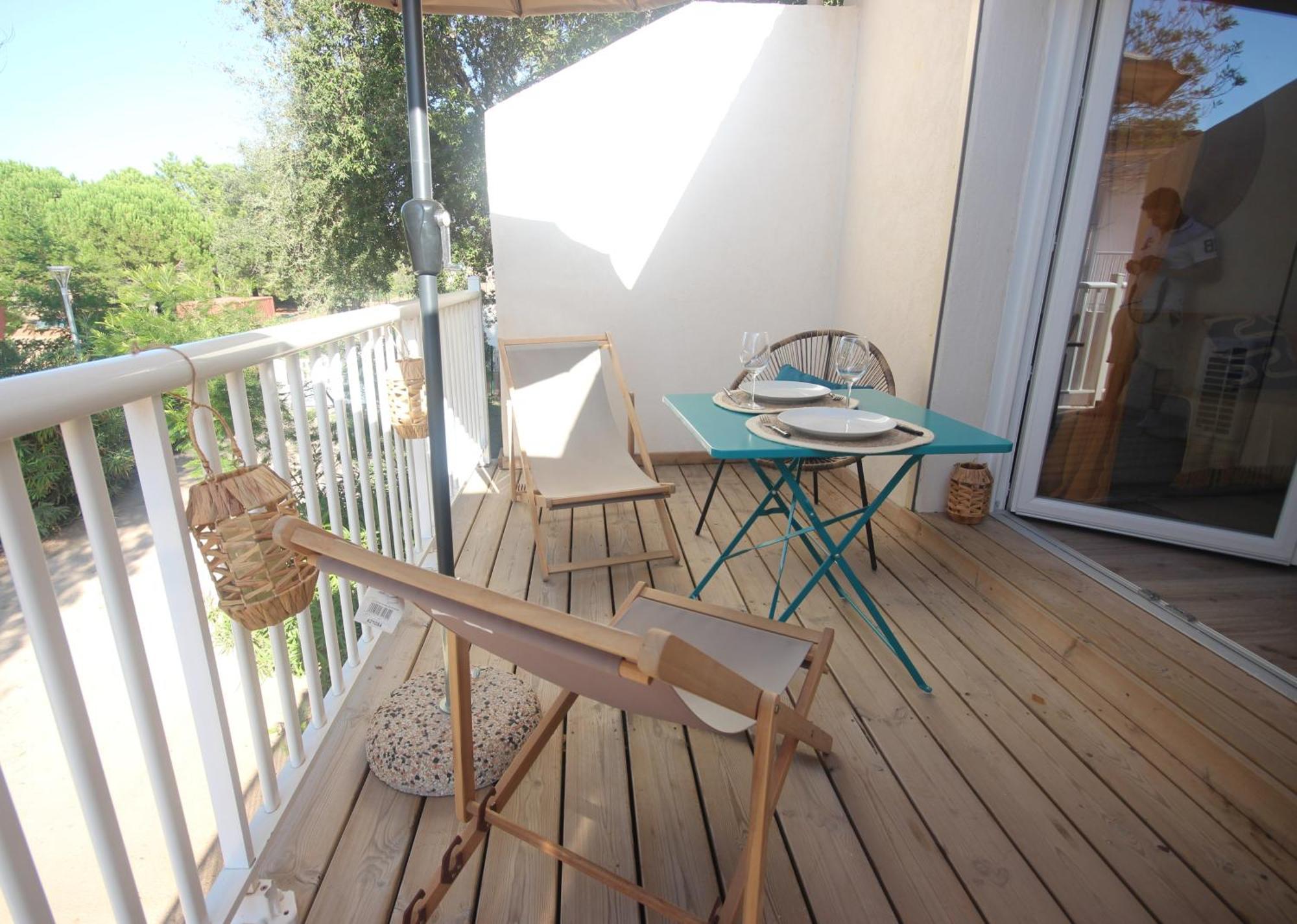 Fiori Di Cala Rossa Residence Hoteliere Леччи Екстериор снимка