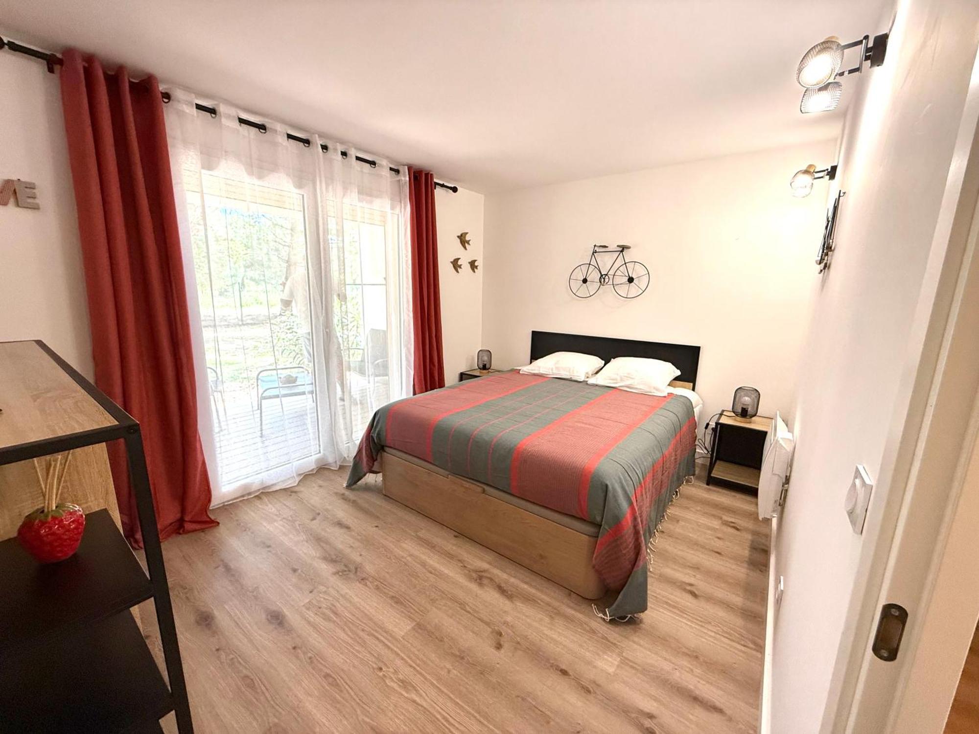 Fiori Di Cala Rossa Residence Hoteliere Леччи Екстериор снимка
